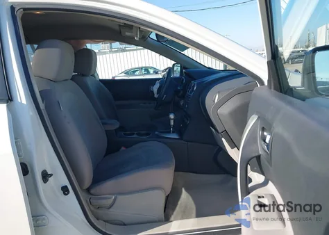 2013 Nissan Rogue S из США, поврежденный, VIN JN8AS5MT9DW035384